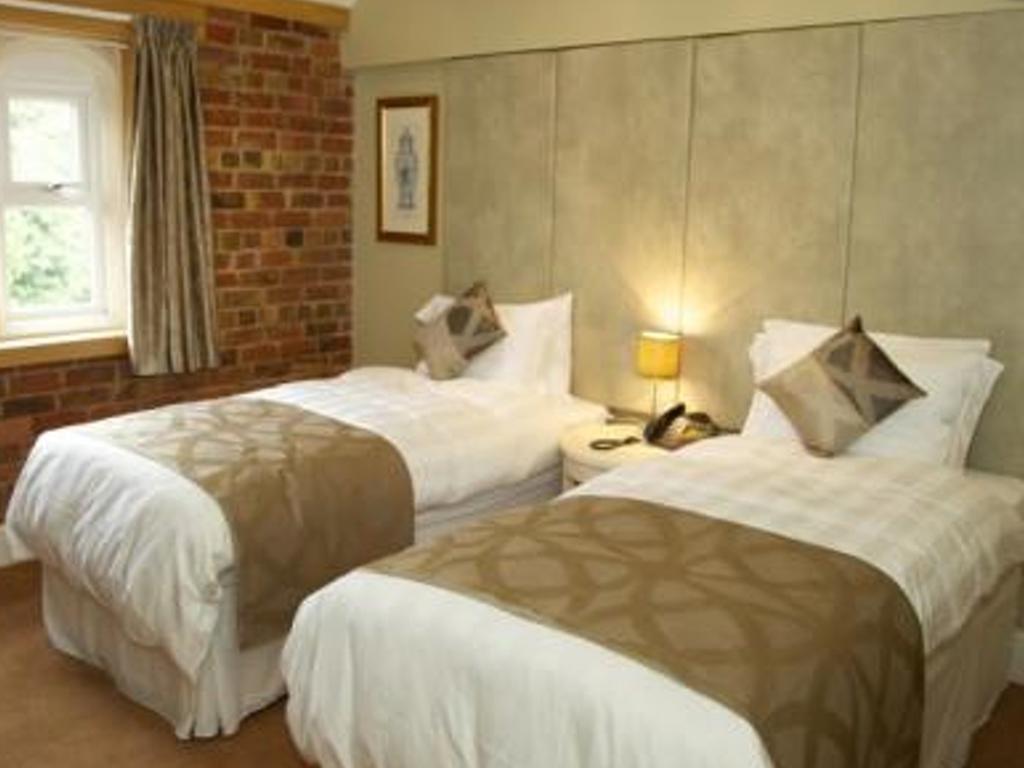 Hotel Carriages Telford Zimmer foto